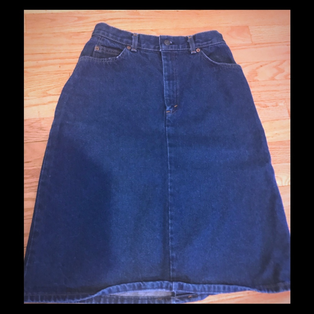 Vintage Levi’s Denim (Jean) Skirt w/ White Tag